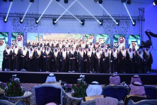 صور حفلة تخرج 2019 - كلية الرياض